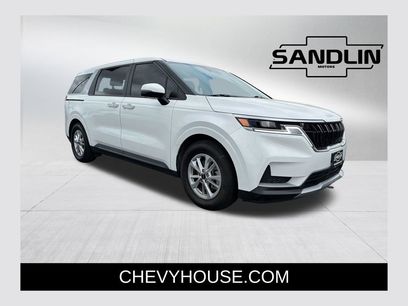 Used 2024 Kia Carnival LX