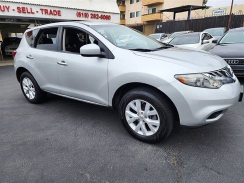 Used 2014 Nissan Murano S image 34
