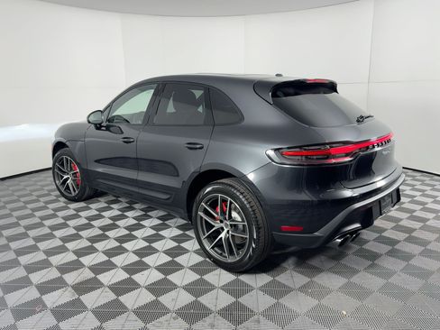Certified 2026 Porsche Macan S AWD/4WD image 3