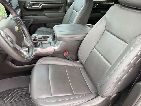 Certified 2025 Chevrolet Silverado 1500 LTZ w/ LTZ Premium Texas Edition image 23