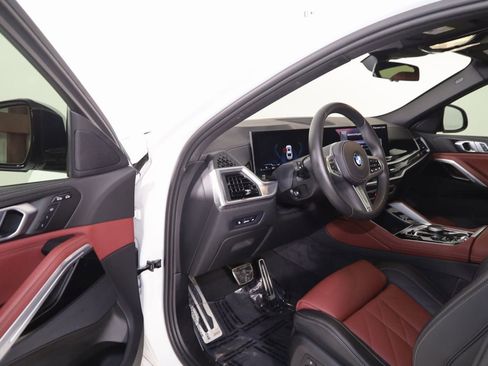 Used 2024 BMW X6 xDrive40i image 74