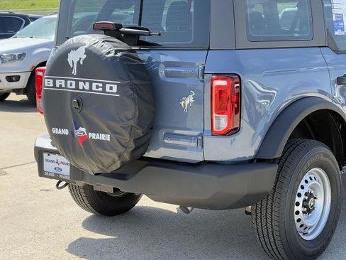 New 2025 Ford Bronco 4-Door AWD/4WD image 7