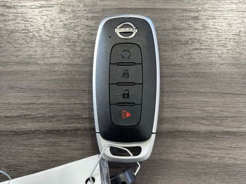 New 2026 Nissan Kicks SR w/ SR Premium Package image 20