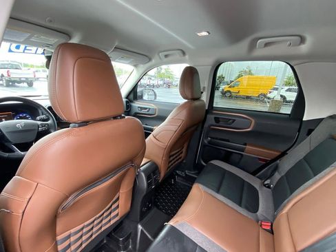 Certified 2021 Ford Bronco Sport Outer Banks AWD/4WD image 22