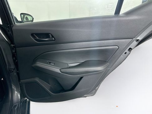 Used 2025 Nissan Altima 2.5 SV FWD image 28