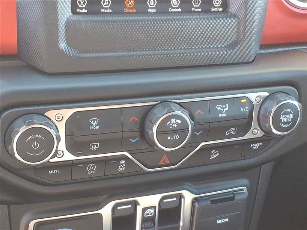 Used 2021 Jeep Wrangler Unlimited Rubicon AWD/4WD image 30