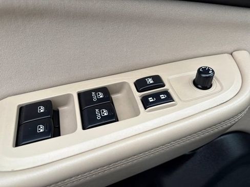 Used 2018 Subaru Legacy 2.5i Premium w/ Eyesight & BSD & Rcta & HBA image 12