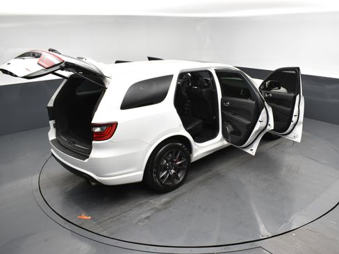 Used 2018 Dodge Durango SRT w/ SRT Interior Appearance Group image 29