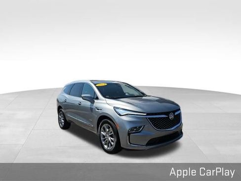Used 2024 Buick Enclave Avenir w/ Avenir Technology Package image 2