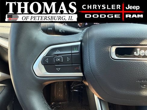 Used 2025 Jeep Compass Limited AWD/4WD image 14