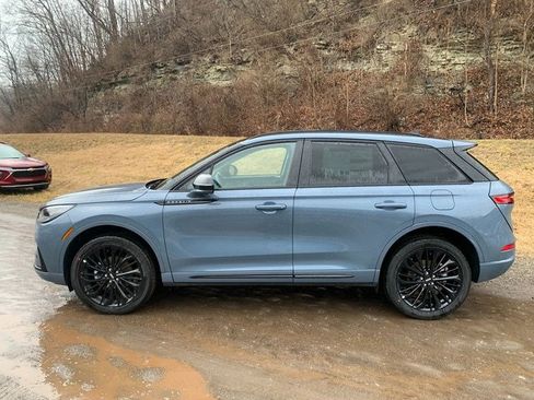 New 2026 Lincoln Corsair Premiere AWD/4WD image 2