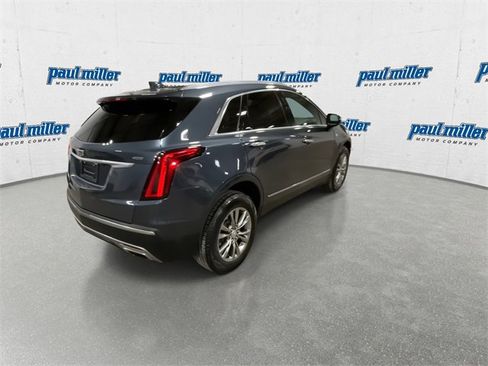 Used 2021 Cadillac XT5 Premium Luxury image 11