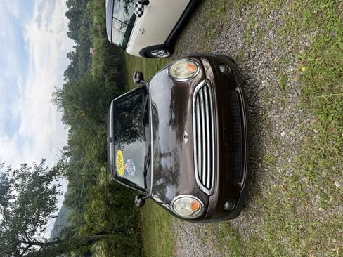 Used 2010 MINI Cooper Convertible FWD image 2