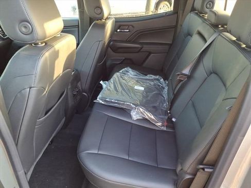 New 2026 GMC Canyon Elevation w/ Convenience Package image 7