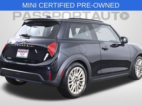 Used 2025 MINI Cooper S FWD image 10