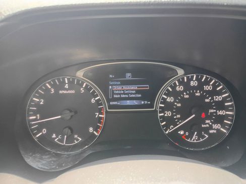 Used 2019 Nissan Pathfinder SV w/ Rock Creek Edition FWD image 13