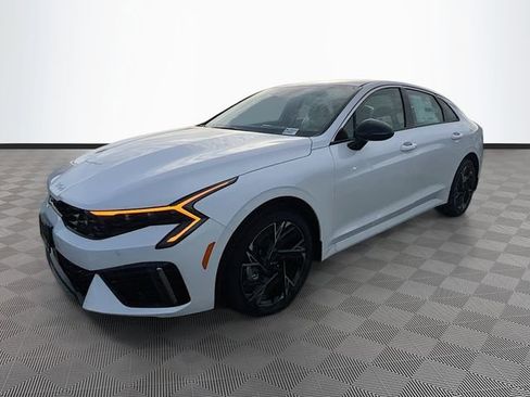 New 2026 Kia K5 GT-Line image 3