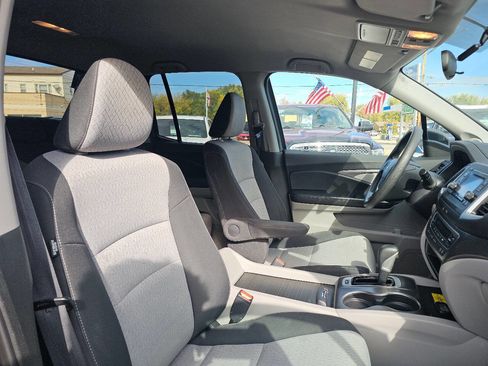 Used 2017 Honda Ridgeline RTS image 26