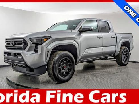 Used 2025 Toyota Tacoma SR5 RWD image 1