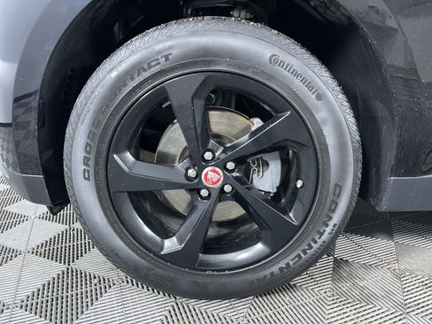 Used 2020 Jaguar F-PACE Prestige image 26