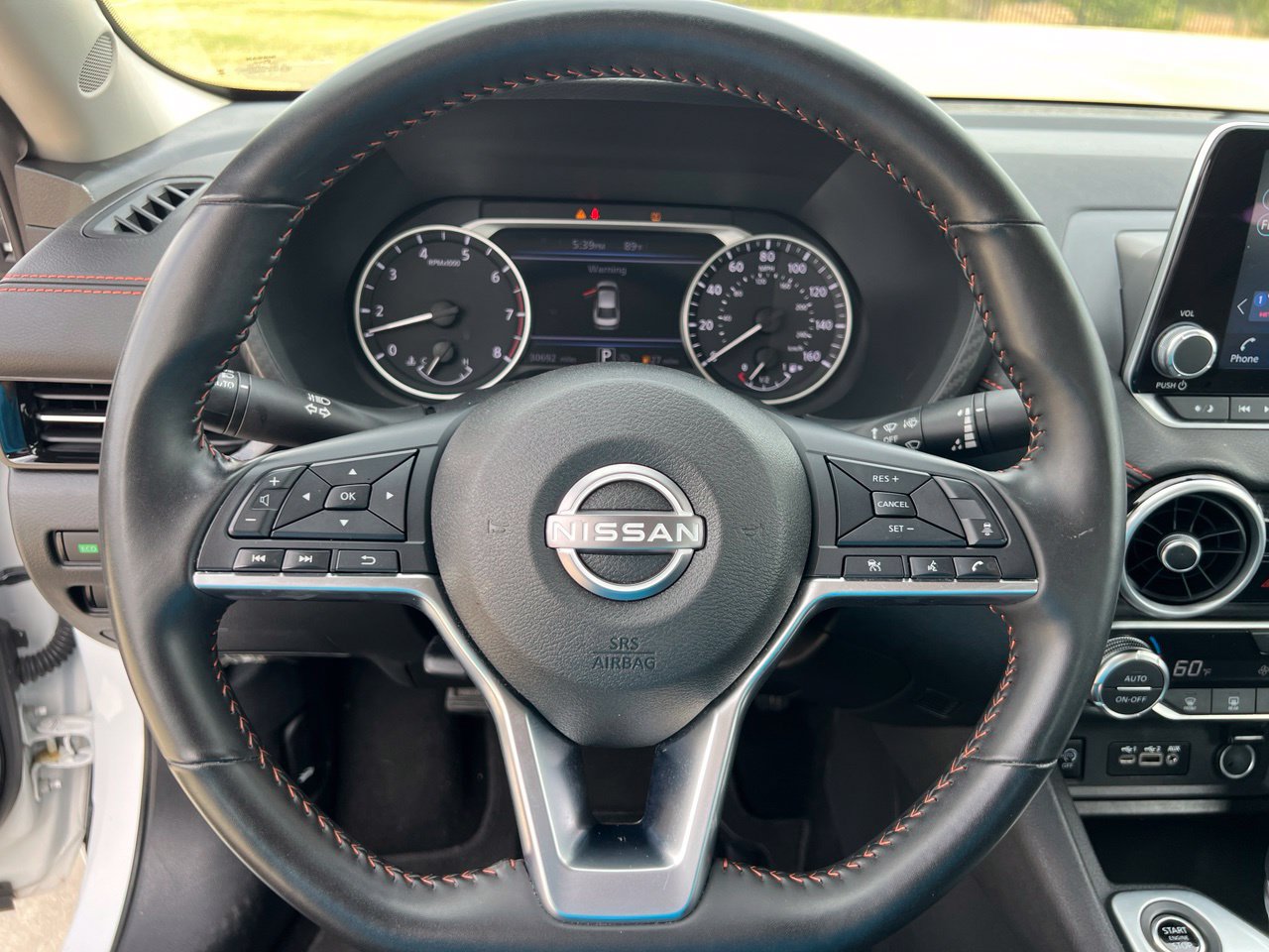 Used 2025 Nissan Sentra SR FWD image 6