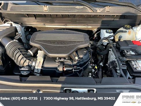 Used 2020 GMC Acadia AT4 w/ Driver Alert Package II AWD/4WD image 8
