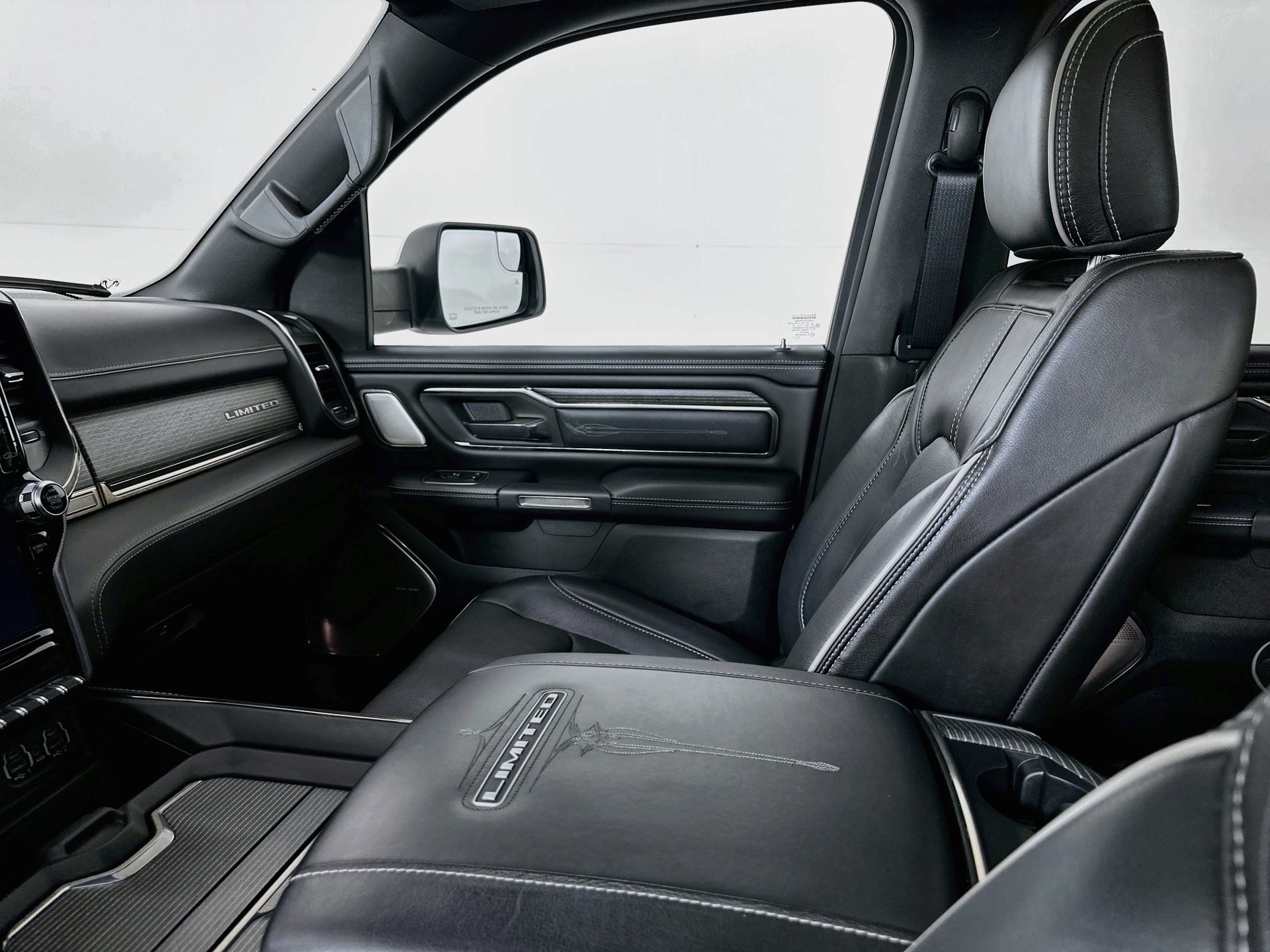 Used 2020 RAM 1500 Limited RWD image 26