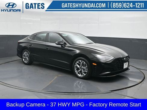Certified 2023 Hyundai Sonata SEL w/ Cargo Package FWD image 4