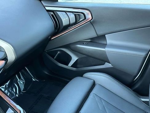 Certified 2025 BMW X3 xDrive30i w/ Premium Package image 37