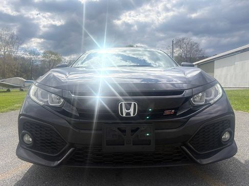 Used 2018 Honda Civic Si image 2
