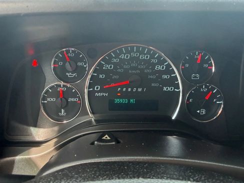 Used 2018 Chevrolet Express 3500 image 19