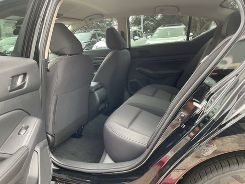New 2026 Nissan Altima 2.5 SV FWD image 10