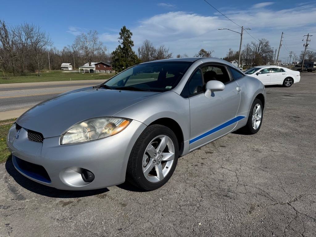 Used 2008 Mitsubishi Eclipse GS FWD image 3