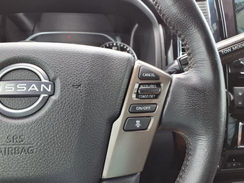 Used 2023 Nissan Titan Platinum Reserve w/ Moonroof Package AWD/4WD image 34