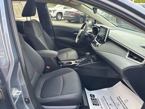 Used 2020 Toyota Corolla LE FWD image 30