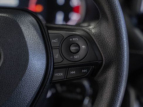 Used 2024 Toyota RAV4 LE image 28