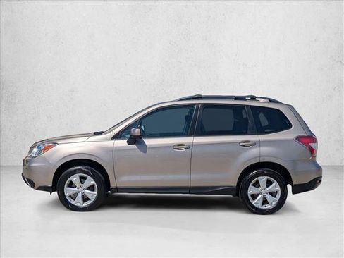 Used 2016 Subaru Forester 2.5i Premium w/ All-Weather Package image 9