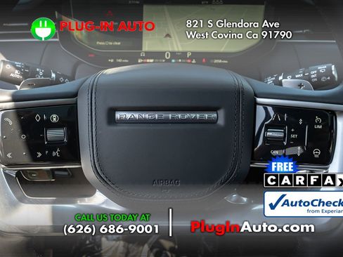 Used 2025 Land Rover Range Rover SV image 25