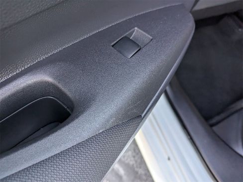 Used 2024 Toyota Corolla LE image 28