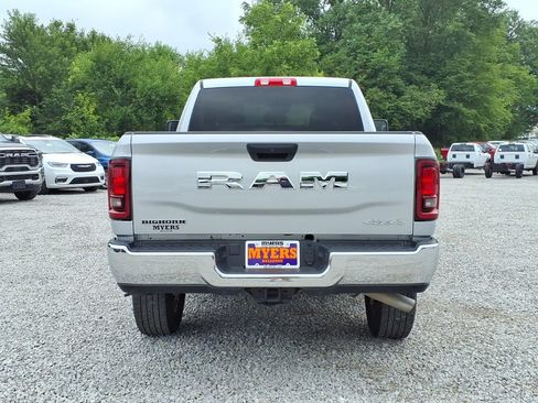 Used 2026 RAM 2500 Big Horn AWD/4WD image 10