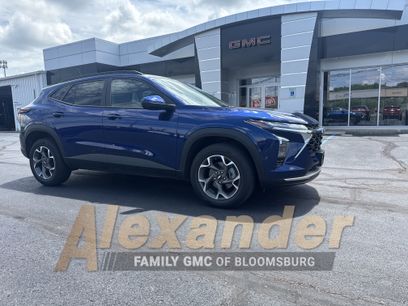 Used 2024 Chevrolet Trax LT w/ Driver Confidence Package
