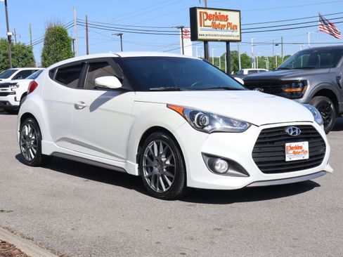 Used 2013 Hyundai Veloster Turbo FWD image 5