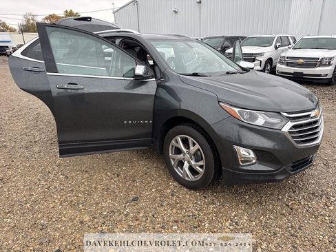 Used 2018 Chevrolet Equinox Premier image 31
