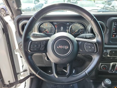 Used 2021 Jeep Wrangler Sport AWD/4WD image 33