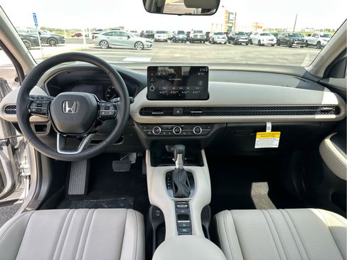 New 2026 Honda HR-V EX-L image 22