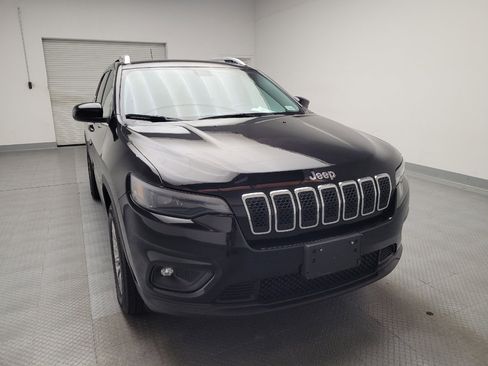 Used 2019 Jeep Cherokee Latitude Plus w/ Cold Weather Group image 14