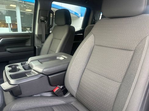 Used 2024 GMC Sierra 1500 Elevation w/ LPO, Elevation Black Package AWD/4WD image 11