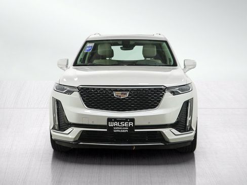 Used 2023 Cadillac XT6 Premium Luxury w/ Technology Package AWD/4WD image 8