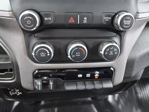 Used 2024 RAM 2500 Tradesman image 11