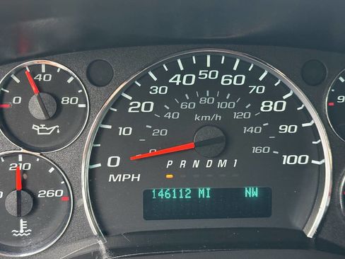 Used 2014 GMC Savana 2500 w/ Savana Pro Plus Package image 17